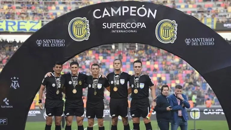 La AFA dio a conocer los audios del VAR del polémico partido entre Estudiantes y Rosario…