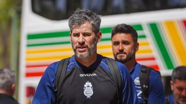 El Lobo y una campaña fuerte fuera del Bosque