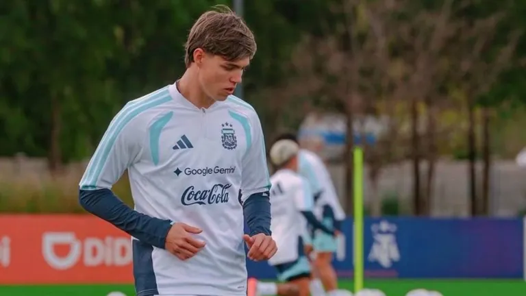 Tomás Palacios fue liberado por Scaloni y estará disponible para el partido con Platense