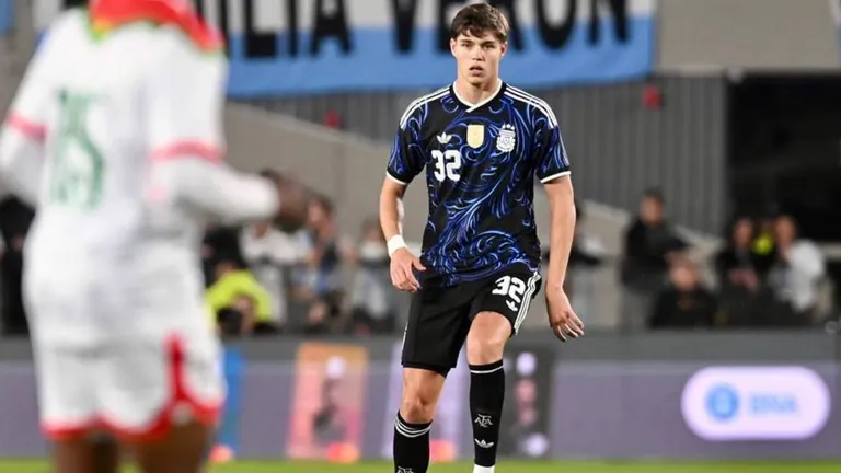Tomás Palacios tuvo su estreno en la Scaloneta