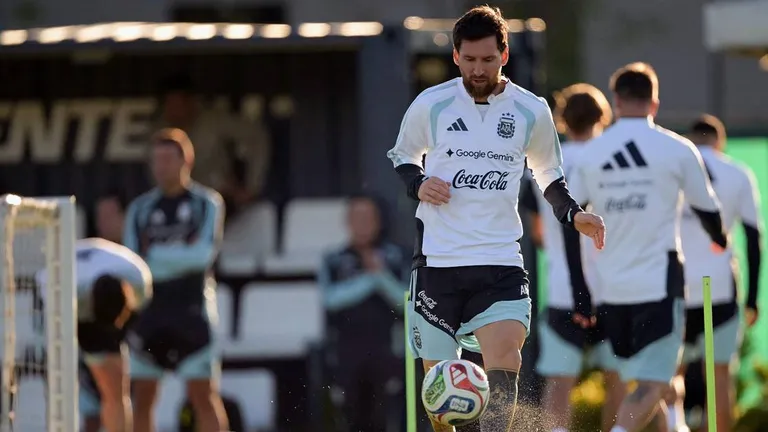 El último entrenamiento de Messi con la Selección en el predio de Ezeiza