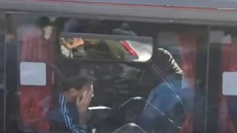 VIDEO | No aguantó la emoción: las lágrimas de Messi camino su último partido con la…