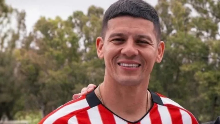 Marcos Rojo: “Vuelvo al club que me formó y al que le debo mi respeto”