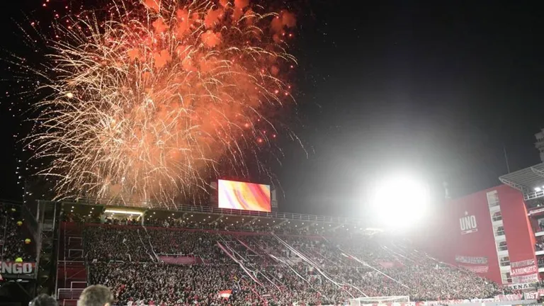 Preparan un tremendo recibimiento al equipo