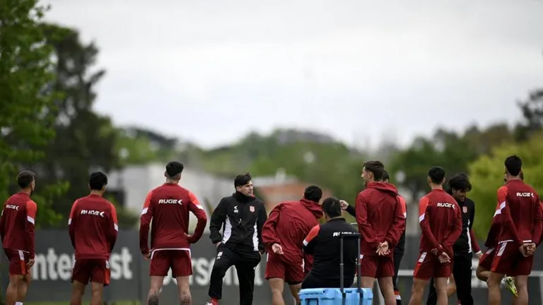 Estudiantes: con Rojo y un mix, le apunta a San Lorenzo