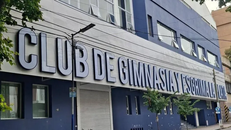 El Balance dio déficit y aumento del pasivo