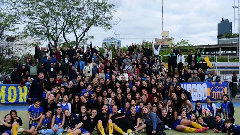 Everton: un bochazo lleno de ilusión para el salto de las chicas del hockey