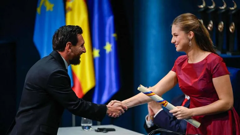 Messi recibió el premio Princesa de Asturias