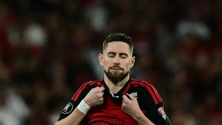 Jorginho dio positivo en el control antidoping de Flamengo - Estudiantes