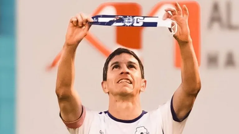 VIDEO | Nacho Fernández marcó el 2-0 para Gimnasia y besó la cinta con la cara de Maradona