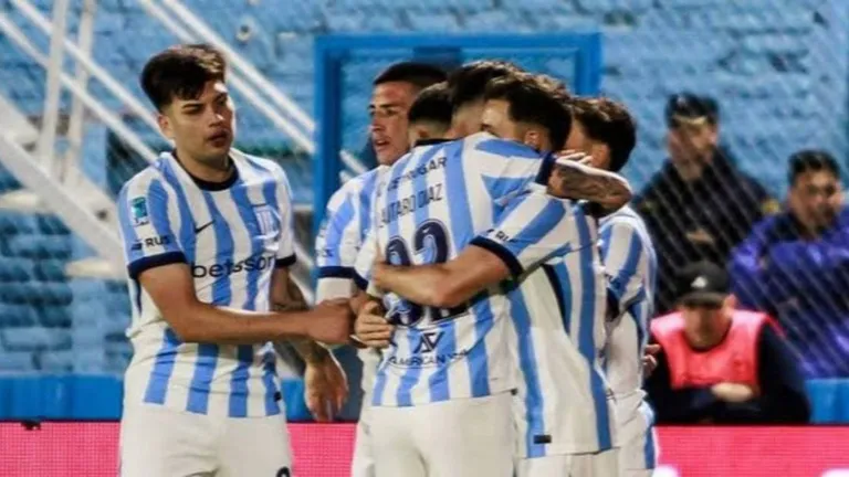 Racing ganó y Aldosivi no pudo evitar el descenso