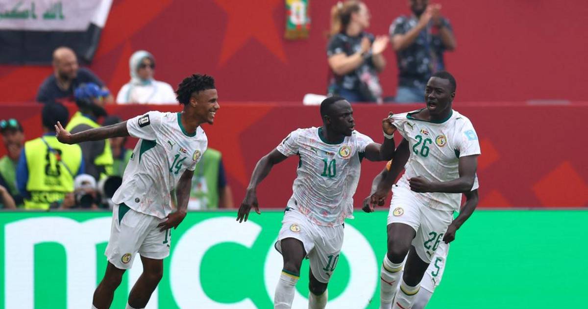 Senegal y una goleada para seguir con chances