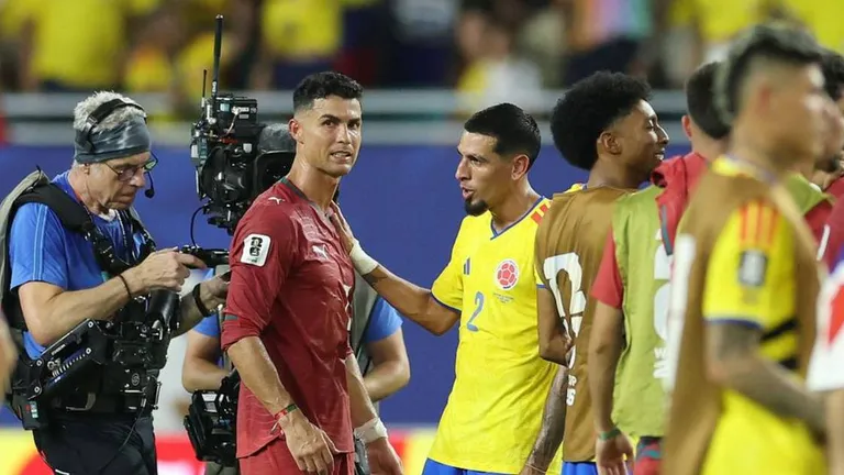 El VAR le negó el triunfo a Colombia pero pasó como líder del Grupo K