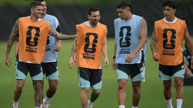 La Selección descansa tras el pase a 16avos y Scaloni define el equipo para el viernes