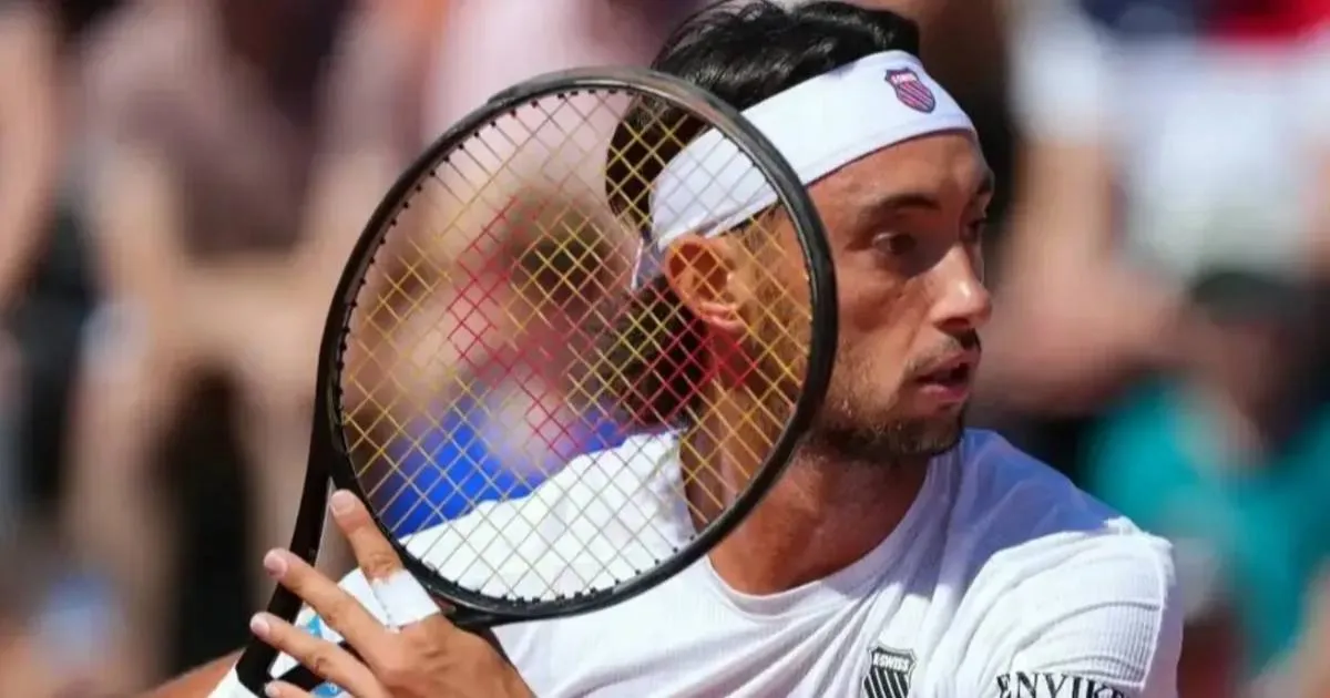Tirante hace su presentación en el césped de Wimbledon