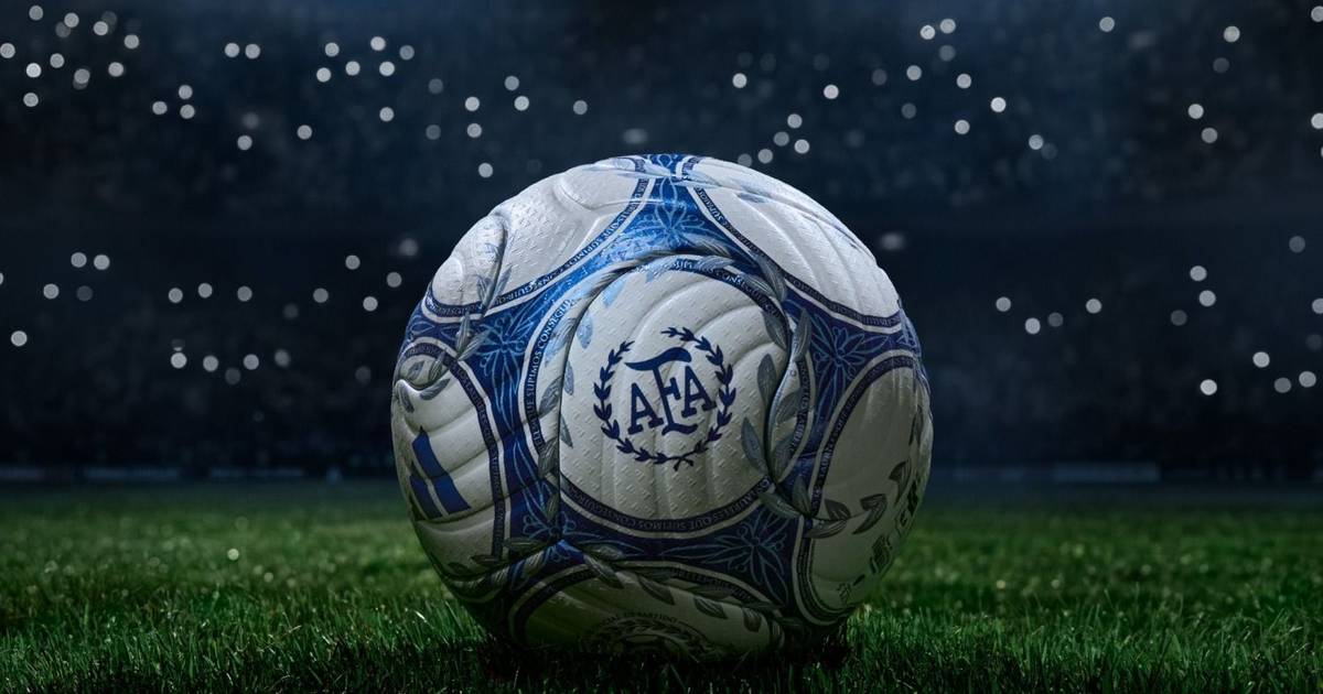 A 40 años del Mundial de 1986, la AFA presentó la nueva pelota: Argentum Gambeta