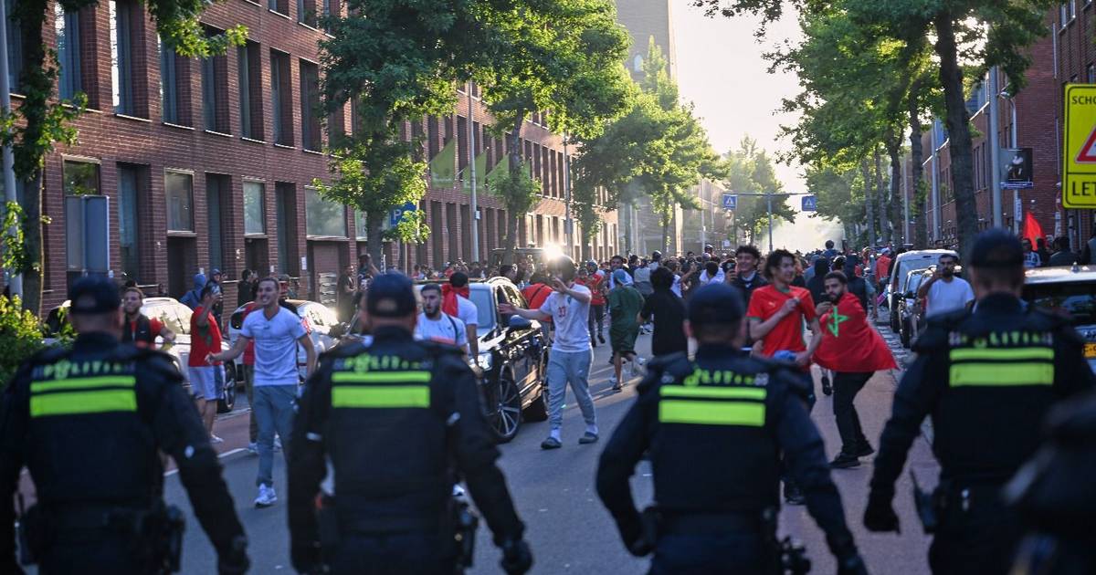 Marroquíes salieron a festejar la victoria en Holanda y se pudrió todo: incidentes y…