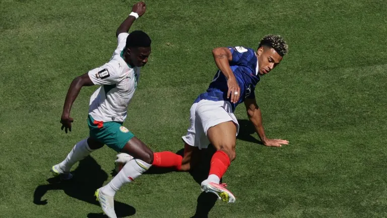 Francia empata 0 a 0 ante Senegal en su estreno Mundial