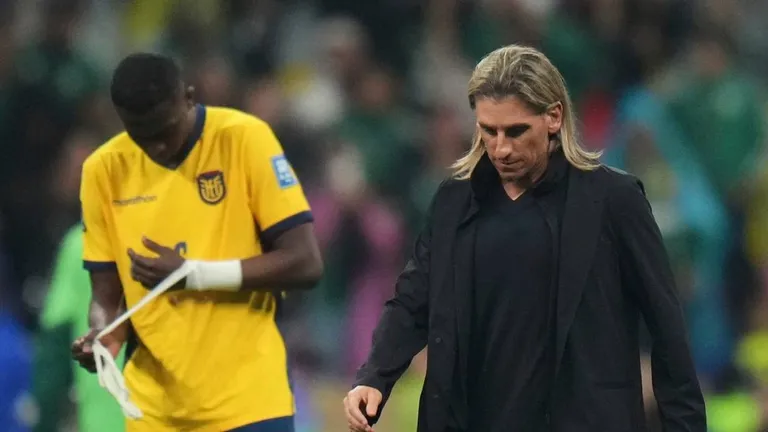 Becaccecce dejó de ser DT de Ecuador tras la eliminación del Mundial