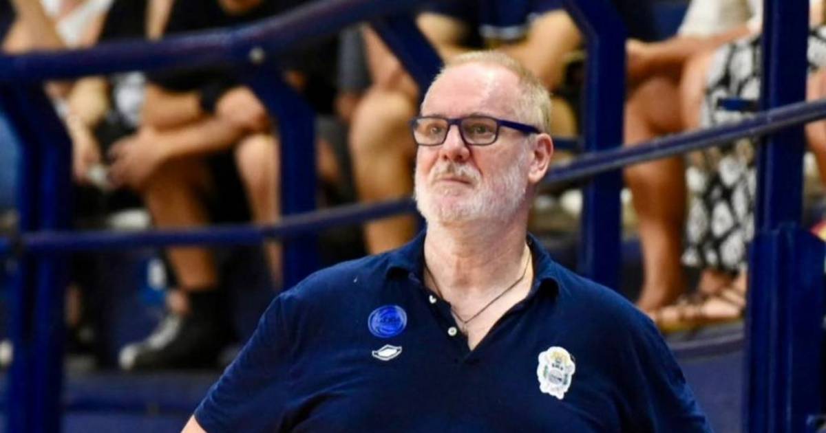 Después de seis años, Renda dejó de ser el DT del básquet de Gimnasia