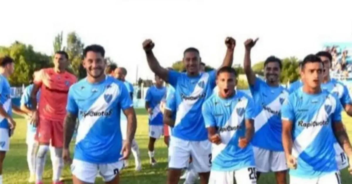 San Carlos se sacó la mufa y volvió a ganar tras 11 fechas