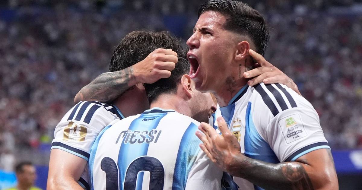 Cuando y contra quien jugará Argentina por los Cuartos de Final del Mundial