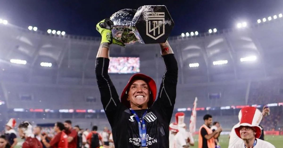 Fernando Muslera: el arquero de las cuatro décadas