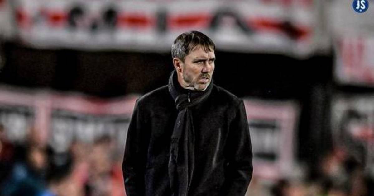 Apuntaron a Coudet por la demora en los cambios