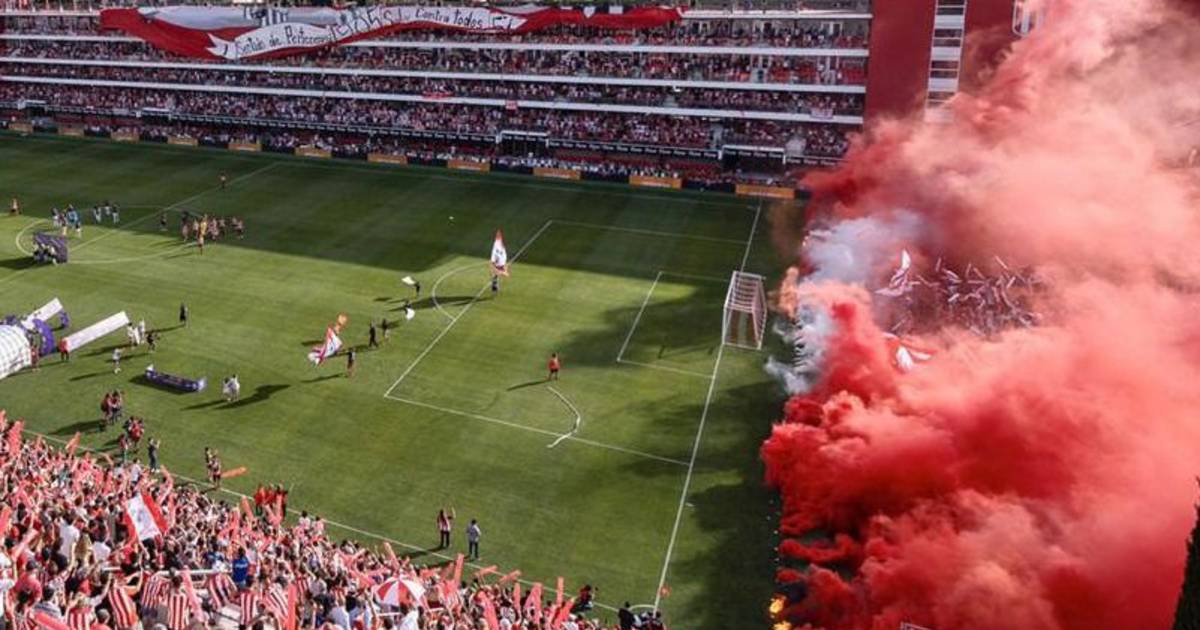 Advierten que serán detenidos los hinchas del DIM 